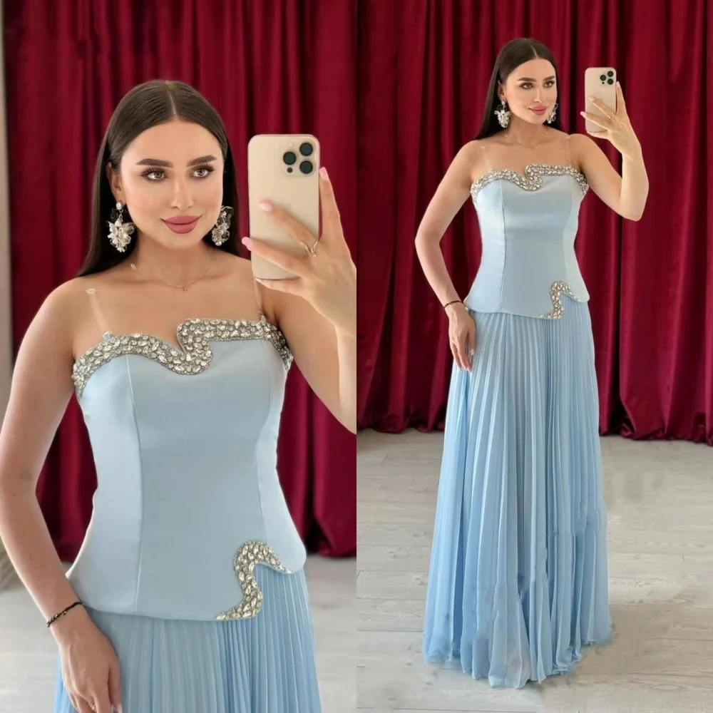 Abito da sera personalizzato con scollo a barchetta Splendidi abiti da ballo senza maniche che bordano occasioni formali Abito da festa con volant sexy Robe Soiree