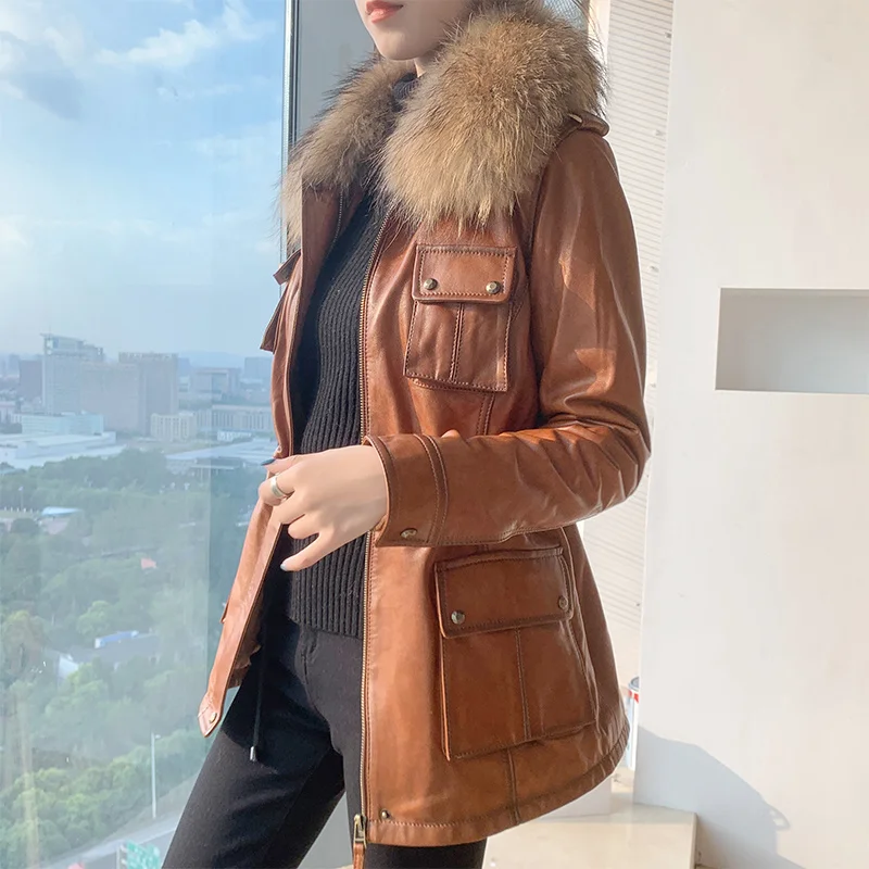 

2023 New Fashion 80%White Duck Down Women's Down Jackets Real Sheepskin Leather Jacket Women Raccoon Fur Collar Coat F