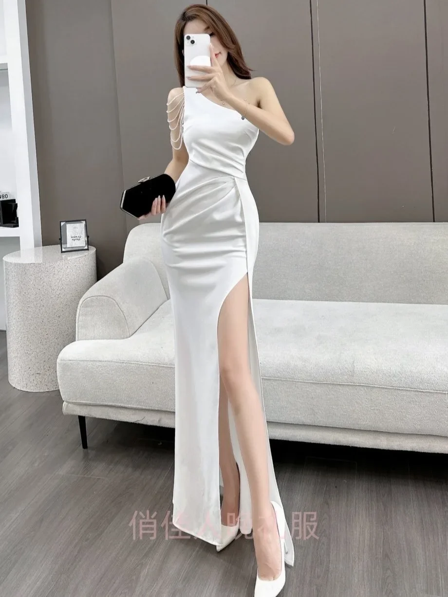 New No. 58 high-end sexy white banquet evening dress women\'s one-shoulder slim fishtail long skirt