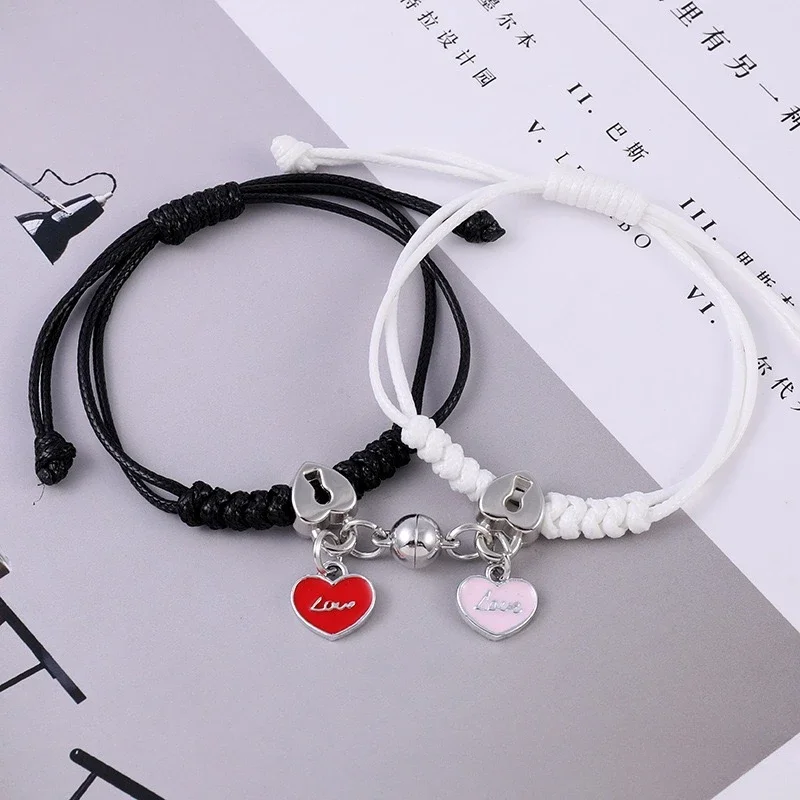 Adjustable Star Pendant Couple Bracelets for Women Girls Black White Heart Knit Bracelet New Fashion Trendy Party Jewelry Gifts