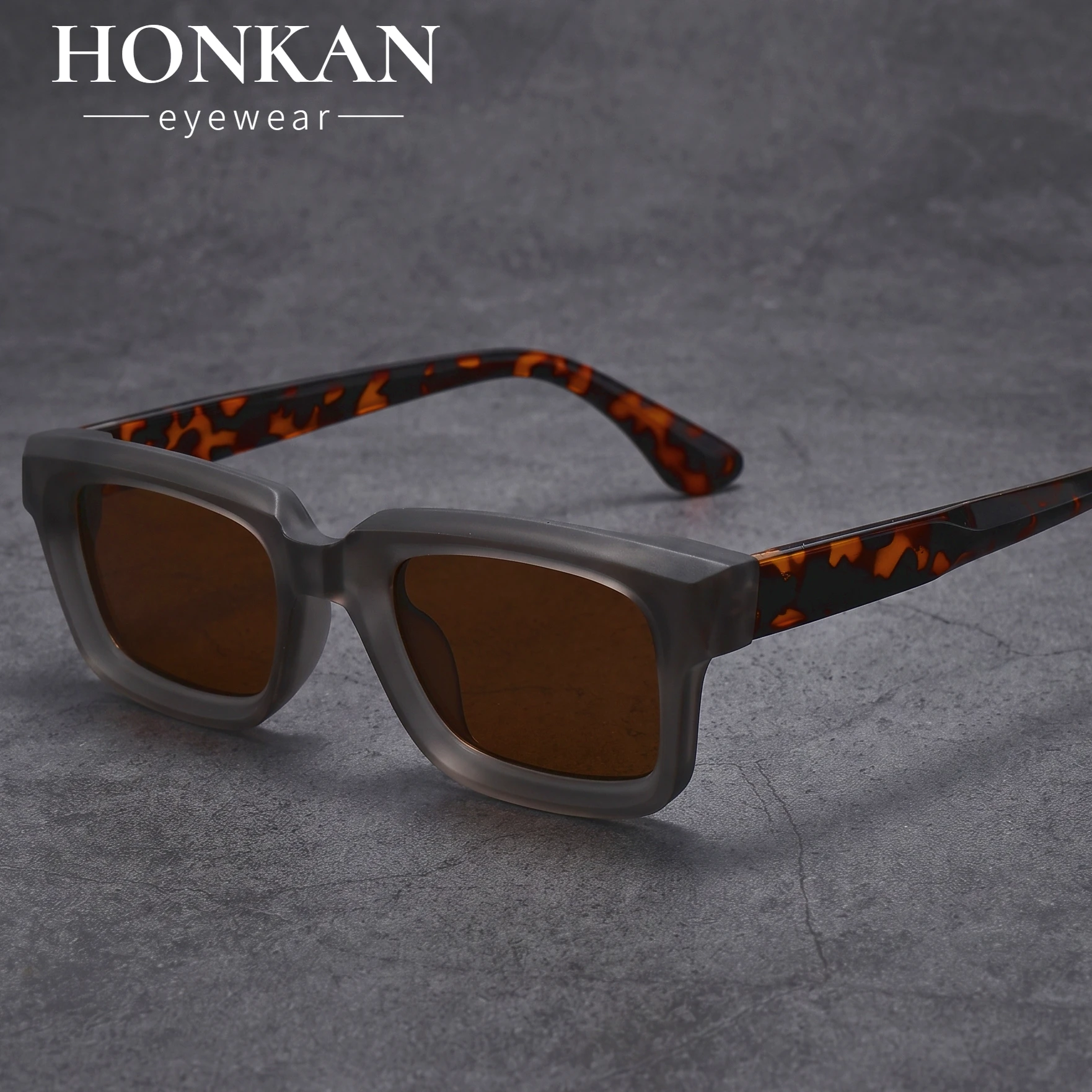 Trendy Square Sunglasses Women Men Retro Thick Rectangle Sun Glasses Gradient Translucent Frame Y2K Streetwear UV400 Shades