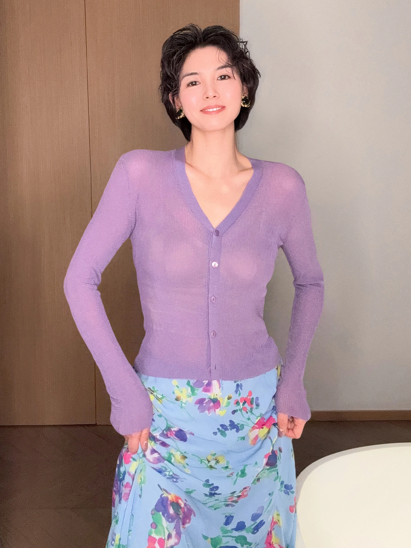 

Женский кардиган Daily Romance26: элегантный, приталенный, с V-образным вырезом, с блестящим дизайном, длинными рукавами, в повседневном стиле, модный