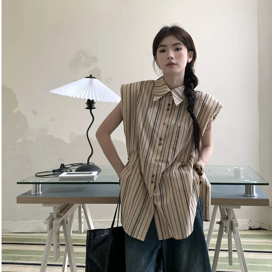 

Chic Vintage Hong Kong Style Striped Sleeveless Shirt Elegant Middle-Length Women's Fashionable Top Quality Material