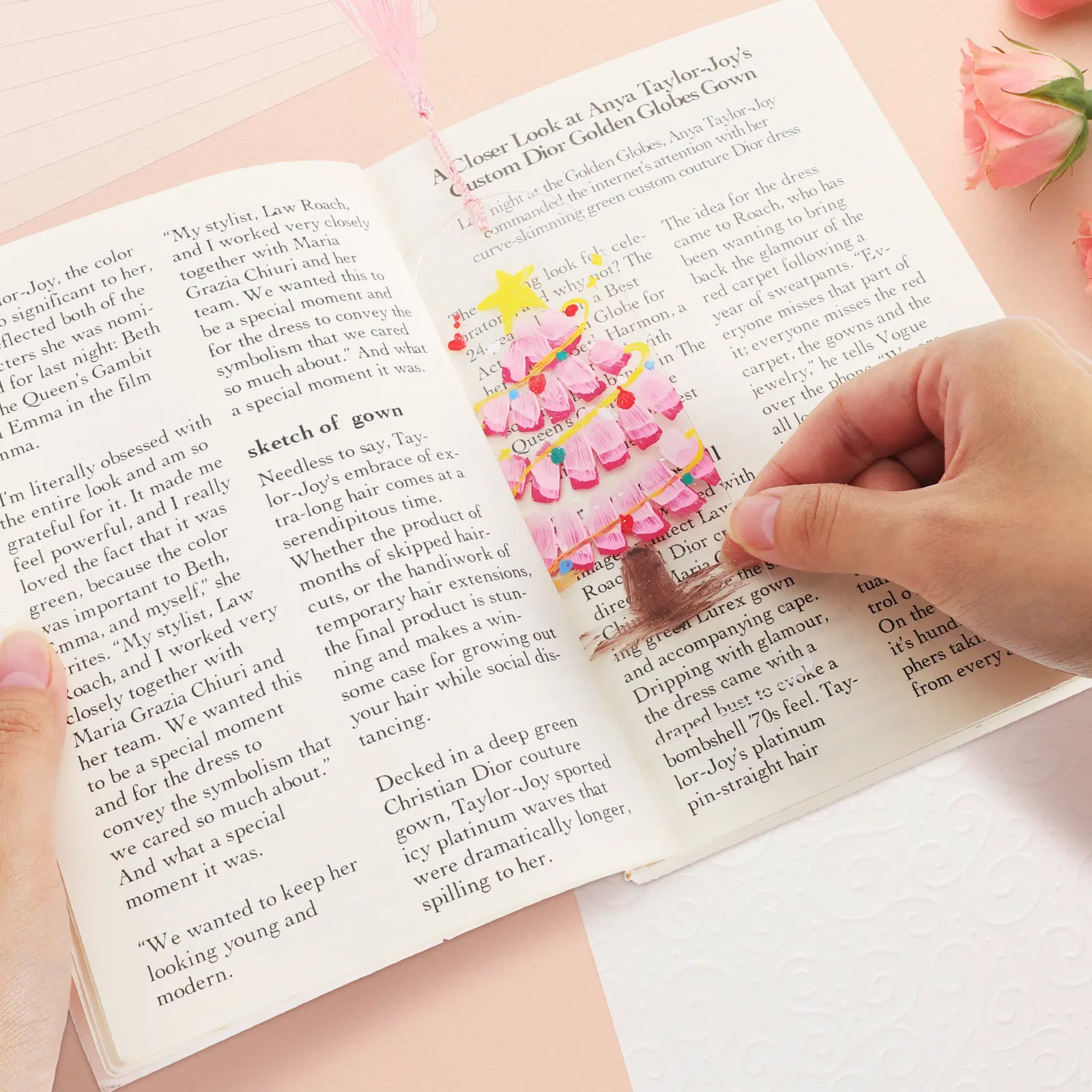 30Sets Sturdy Clear Acrylic Bookmark Craft Kit Blank DIY Bookmarks with Vibrant Tassels for Customizing Pages Graduation Gift
