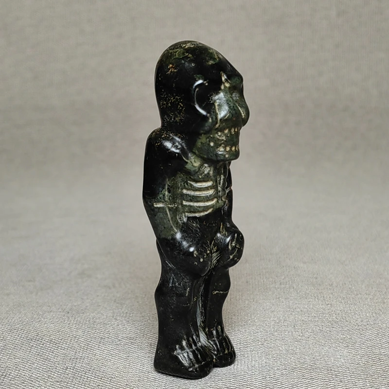 YIZHU CULTUER ART Size 8×2.8×2cm Chinese Hongshan Culture Black Jade carving Skeleton Skull Man Statue