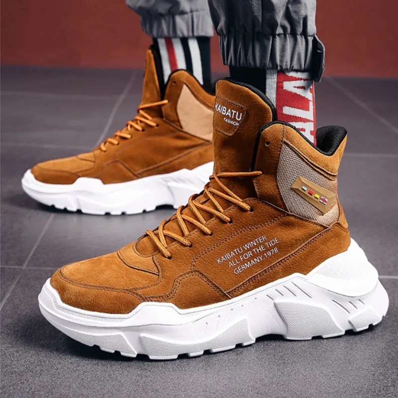 

Men Sneakers 2025New SpringAutumn Trend Designer Casual Shoes High Top Platform Trainers Comfortable LaceUp Tennis Running Shoes