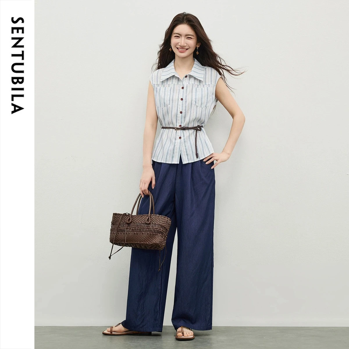 

SENTUBILA Women's Simple Office Outfit Stripe Color Contrast Belt Sleeveless Shirt Elastic Waist Wide Leg Pant 2 Piece W62ZI6553