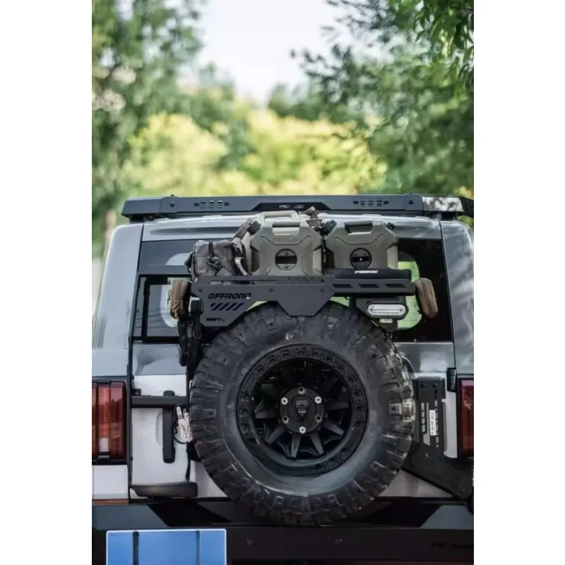 For KM TANK300 1/8 RC Crawler Spare Tire Cargo Rack with Rope 3D Printed Upgrade Parts, Bolt-On Accessory for Off-Road Truck