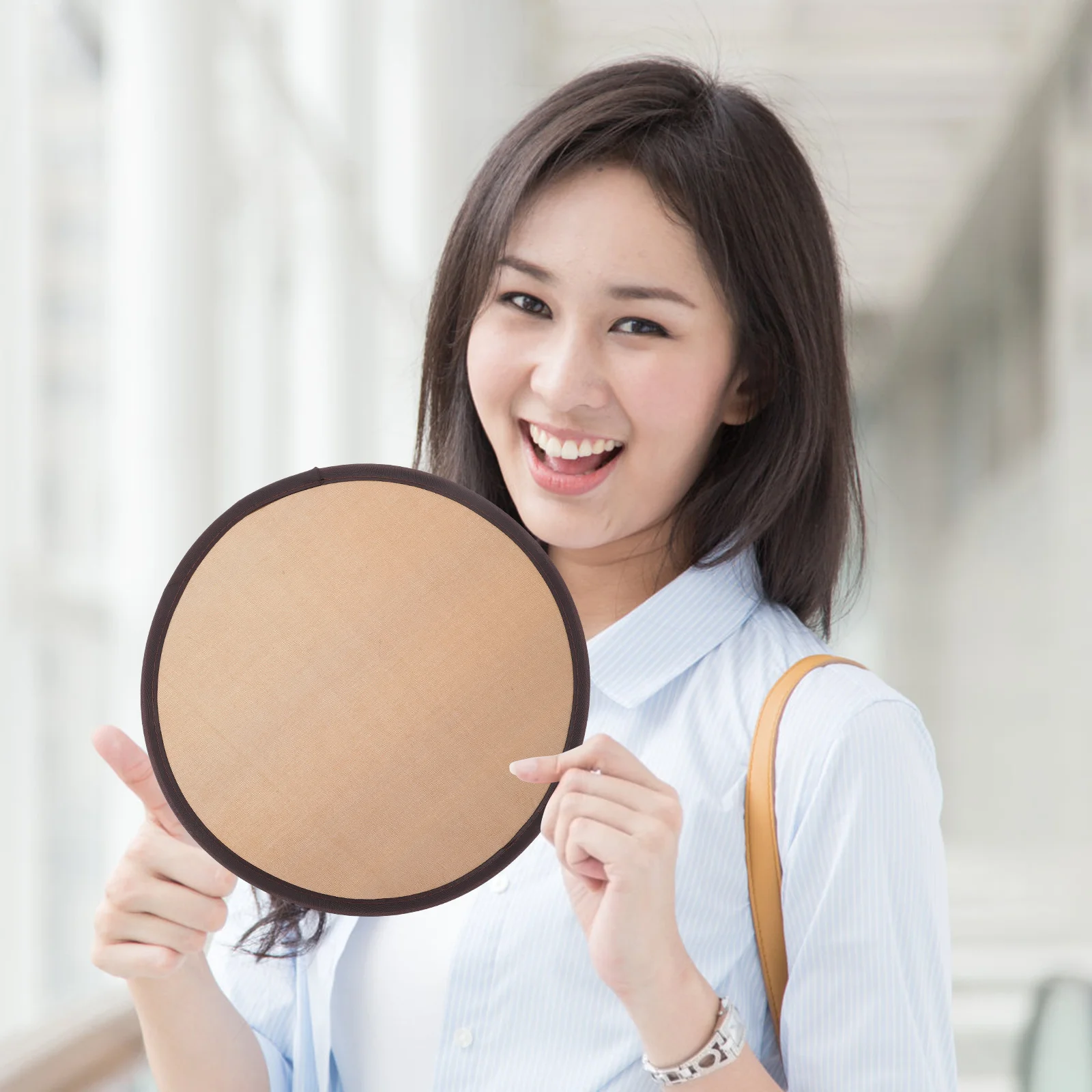 2Pcs Mini Foldable Flying Disc Fan Japanese Style Round Handheld Fan Portable Cooling for Outdoor Dancing Performances Party