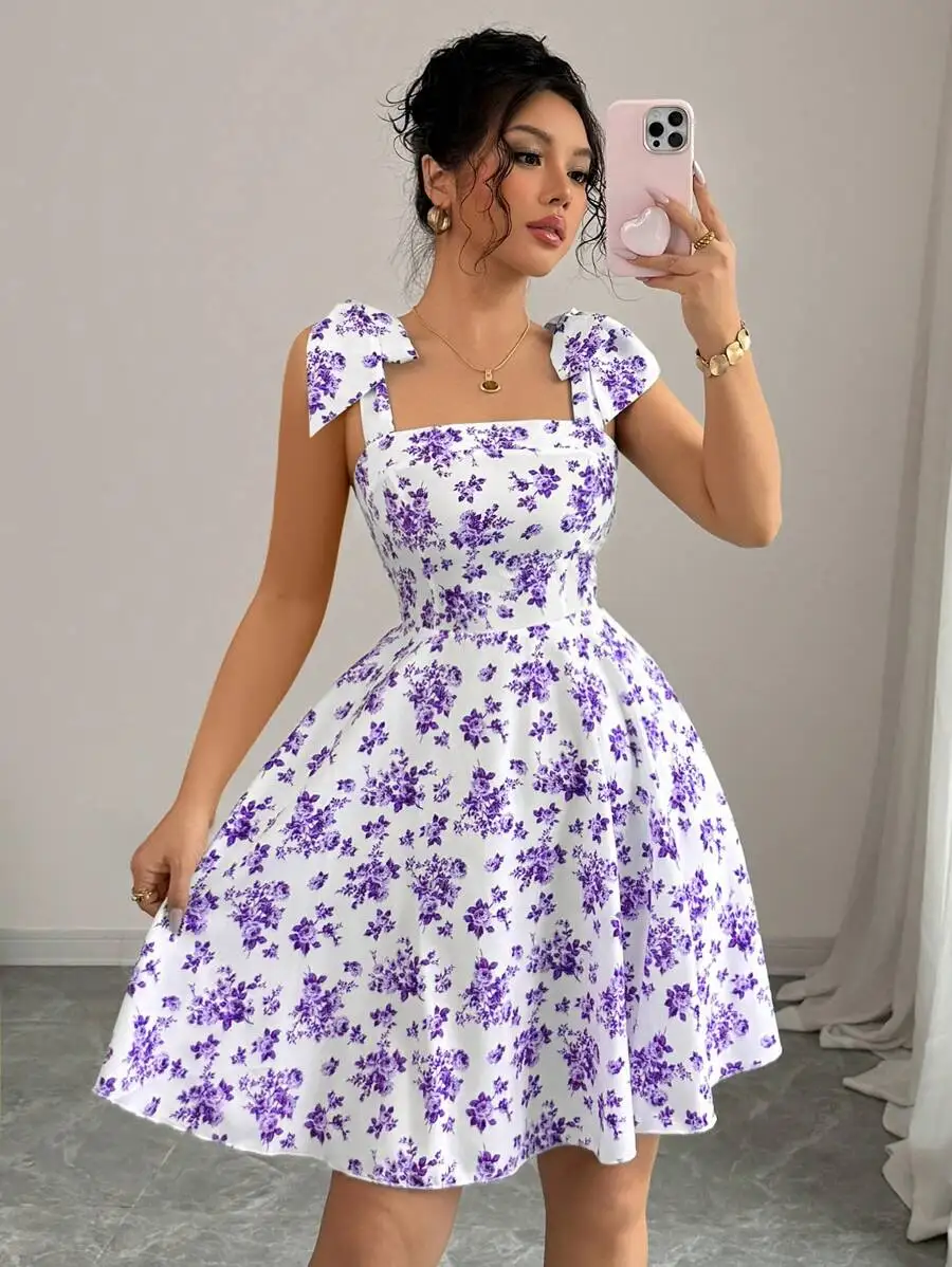 Neues A-Linien-Kleid mit Blumenmuster und Schulterbändern und Schleife an der Taille, Sommerkleidung für Damen