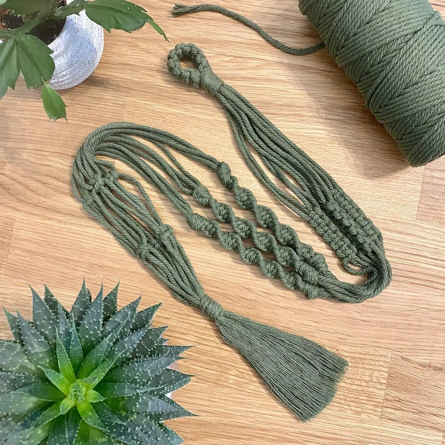 Immagine 5: Corda in macramè di cotone naturale 3mm 109/218Yards cordoncino in macramè verde militare per lavori a maglia fai da te appeso a parete decorazioni per la casa fatte a mano