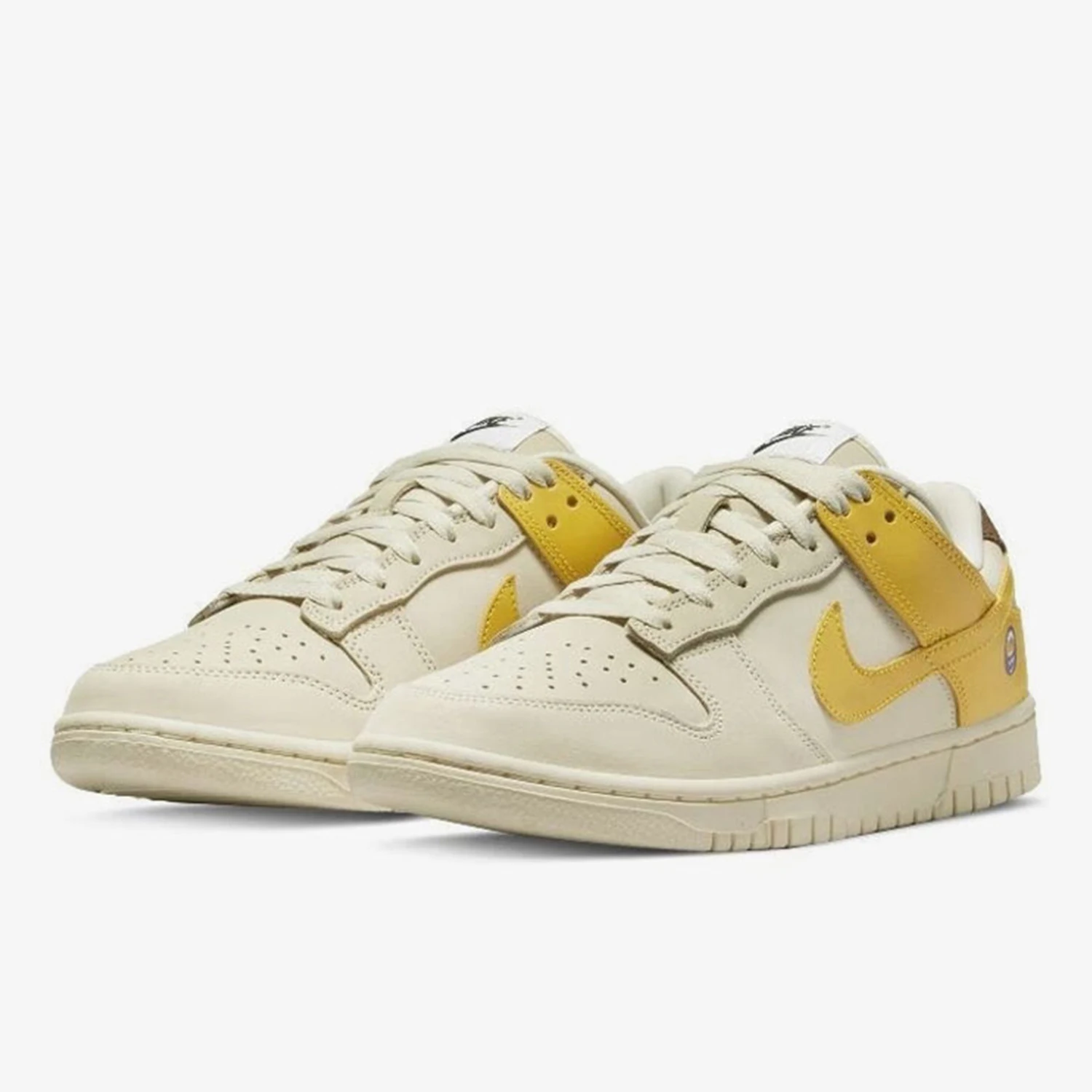 

Nike Authentic Dunk Women's Fashion Low-Top Casual Sneakers DR5487-100