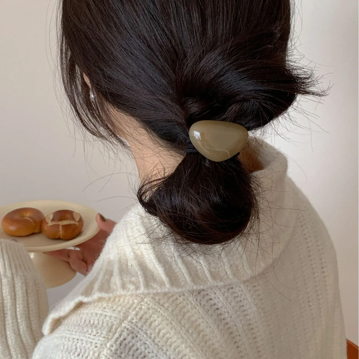 Trendy Hair Ties - Fashion Hair Ring, Ponytail Head Rope, Rubber Band, and Resin Hair Accessories