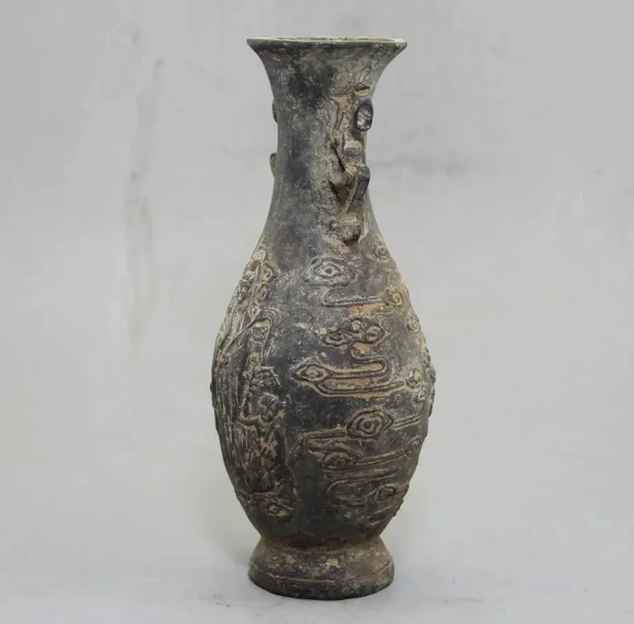 Copper Statue Manufacturers wholesale collection of antique do old miscellaneous bronze crafts, brass Guanyin vase ornaments