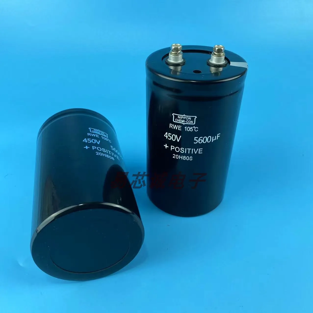 

Черный бриллиант 400V5600UF, импортированный из Японии химический, оригинальный электролитический конденсатор 450V5600uf