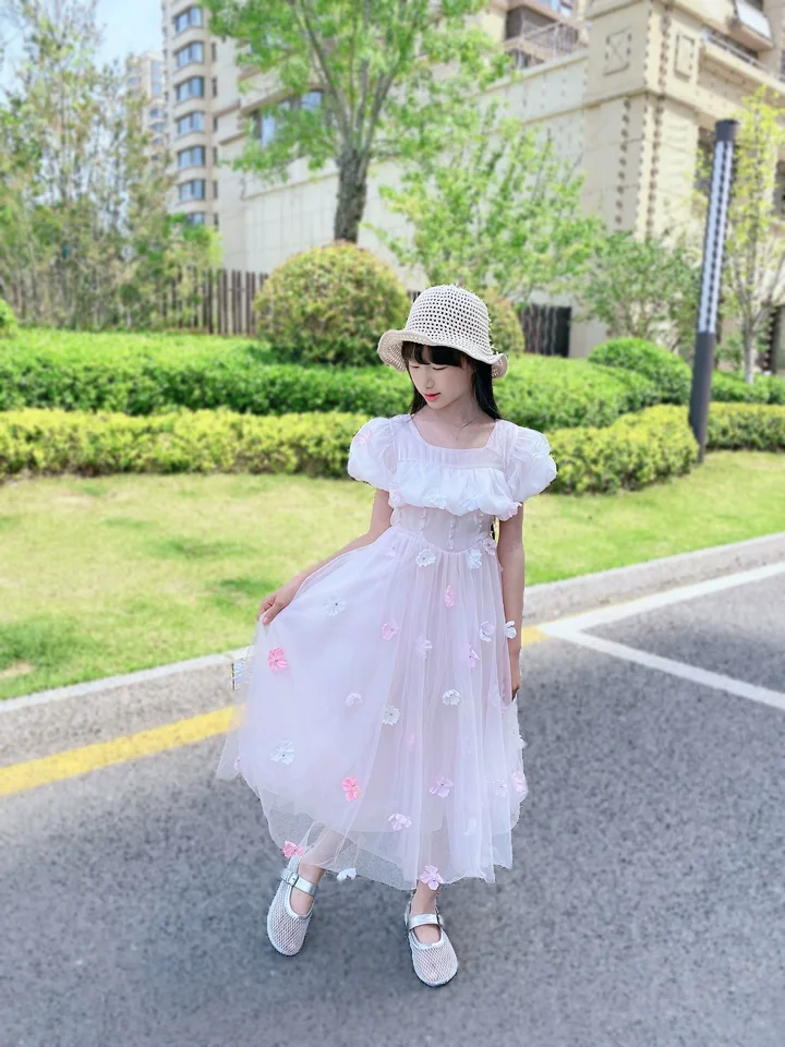 

Girls Summer 2026 New Stylish Elegant Princess Dresses Kids Heavy 3D Floral Square Collar High Waist Birthdays Party Maxi Dress