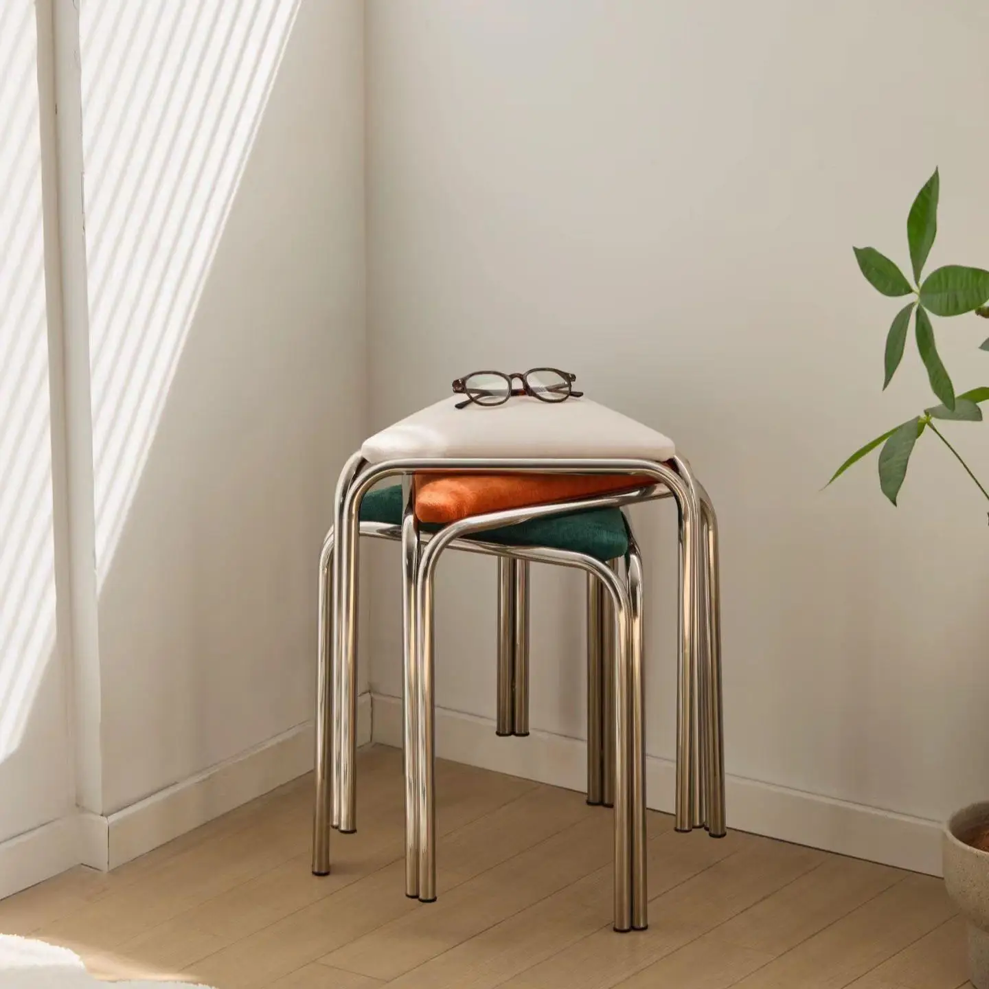Triangle stool fabric stacking small apartment creative Internet celebrity cafe medieval restaurant