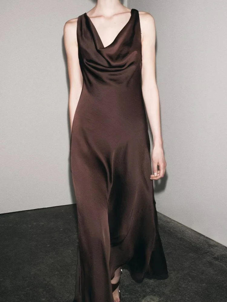 Europejski i amerykański styl wiosenny nowy trend w modzie damskiej temperament satynowa tekstura drapowany kołnierz sukienka bez pleców