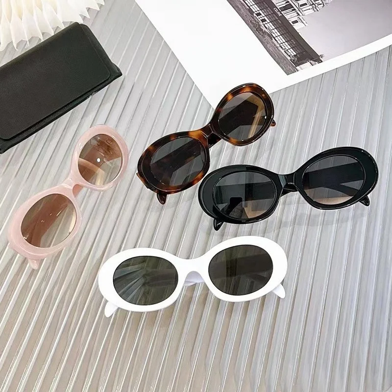 Street Fashion Photo - Lot de 4 Lunettes de Soleil