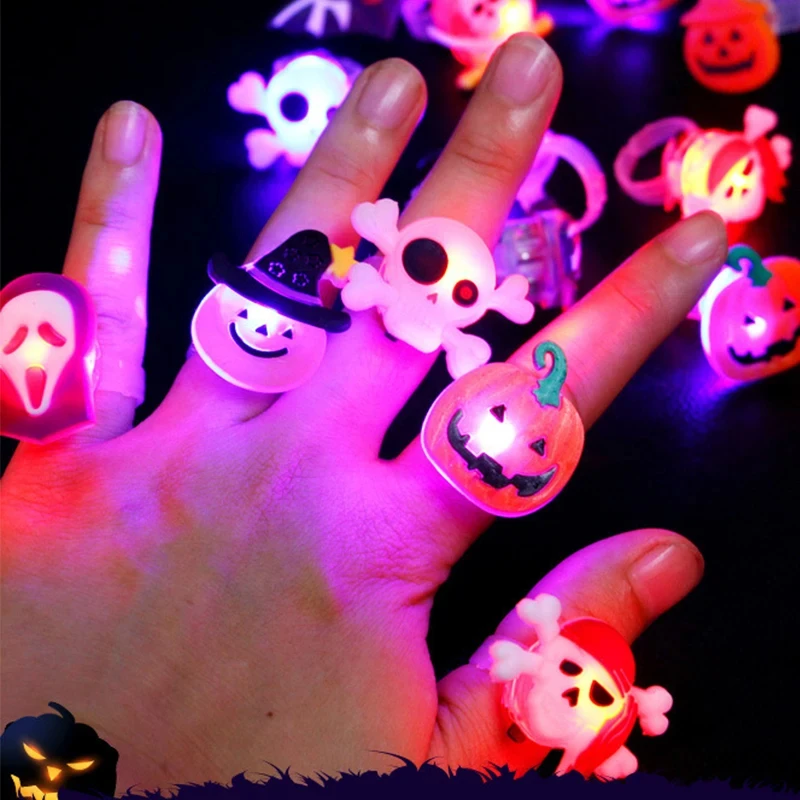 Veel Halloween Ring Led Flash Pompoen Vingerlamp Kerst Ghost Skull Halloween Glow Ring Speelgoed Kinderfeest Sieraden Cadeau