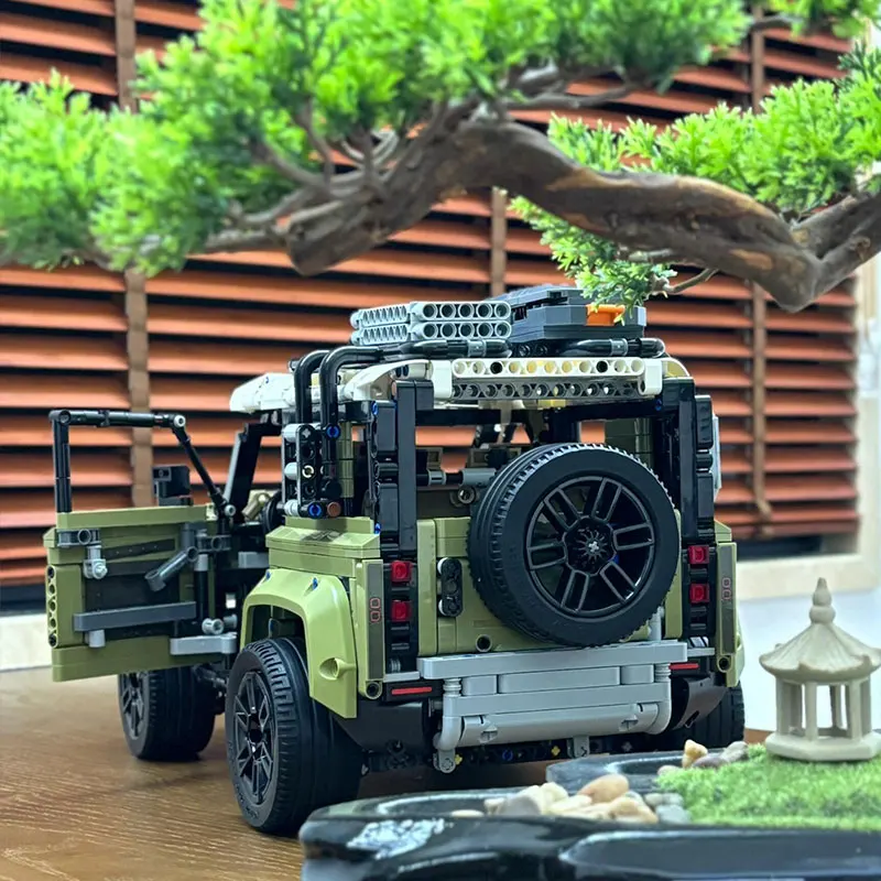 2573PCS Technical Land Off-road Defender Sports Car Building Blocks Model MOC Vehicle Kids Toys Bricks for Boys Adult Gift