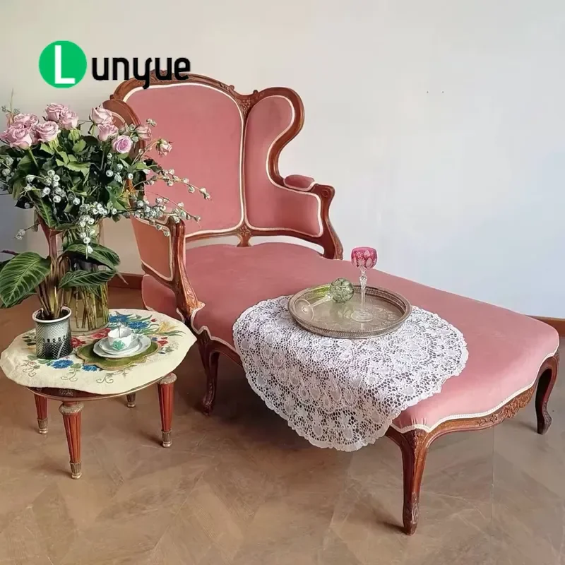 French Retro Carved Solid Wood Recliner Pink Velvet Chair for Living Room Studio Bedroom Furniture Factory Wholesale