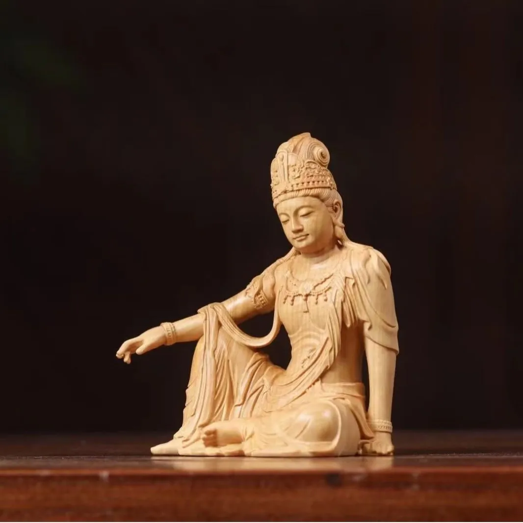 Small leaf boxwood carving, free Guanyin Buddha statue ornament, god statue