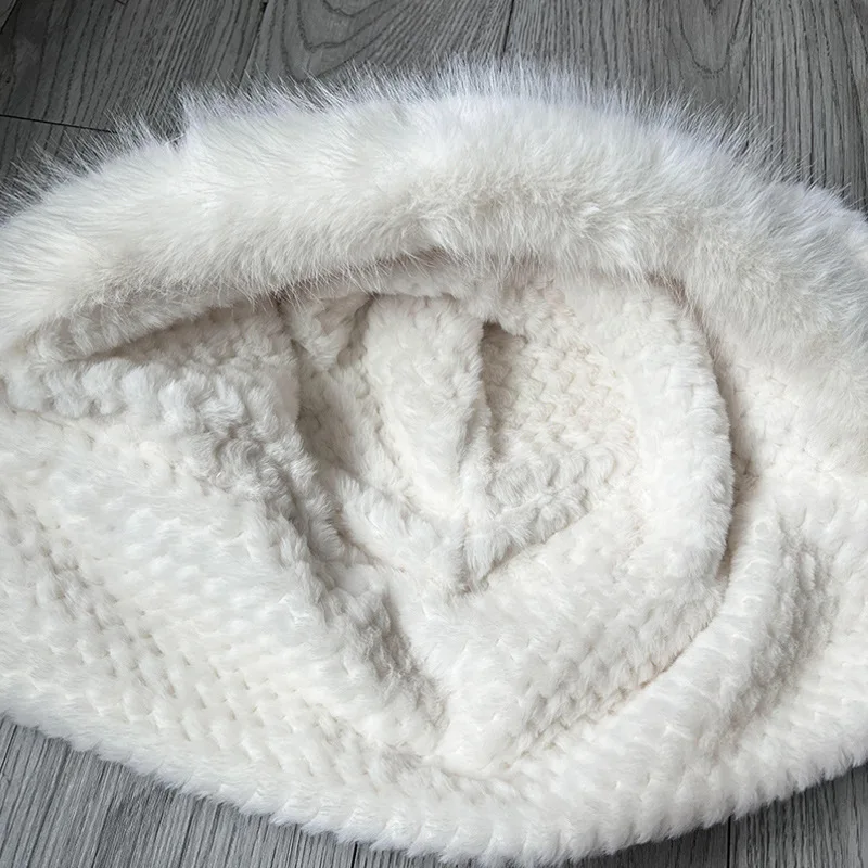 Women\'s fall and winter fleece hat hat scarf two-in-one warm ear protection hat thickened scarf cold plush hat warm scarf