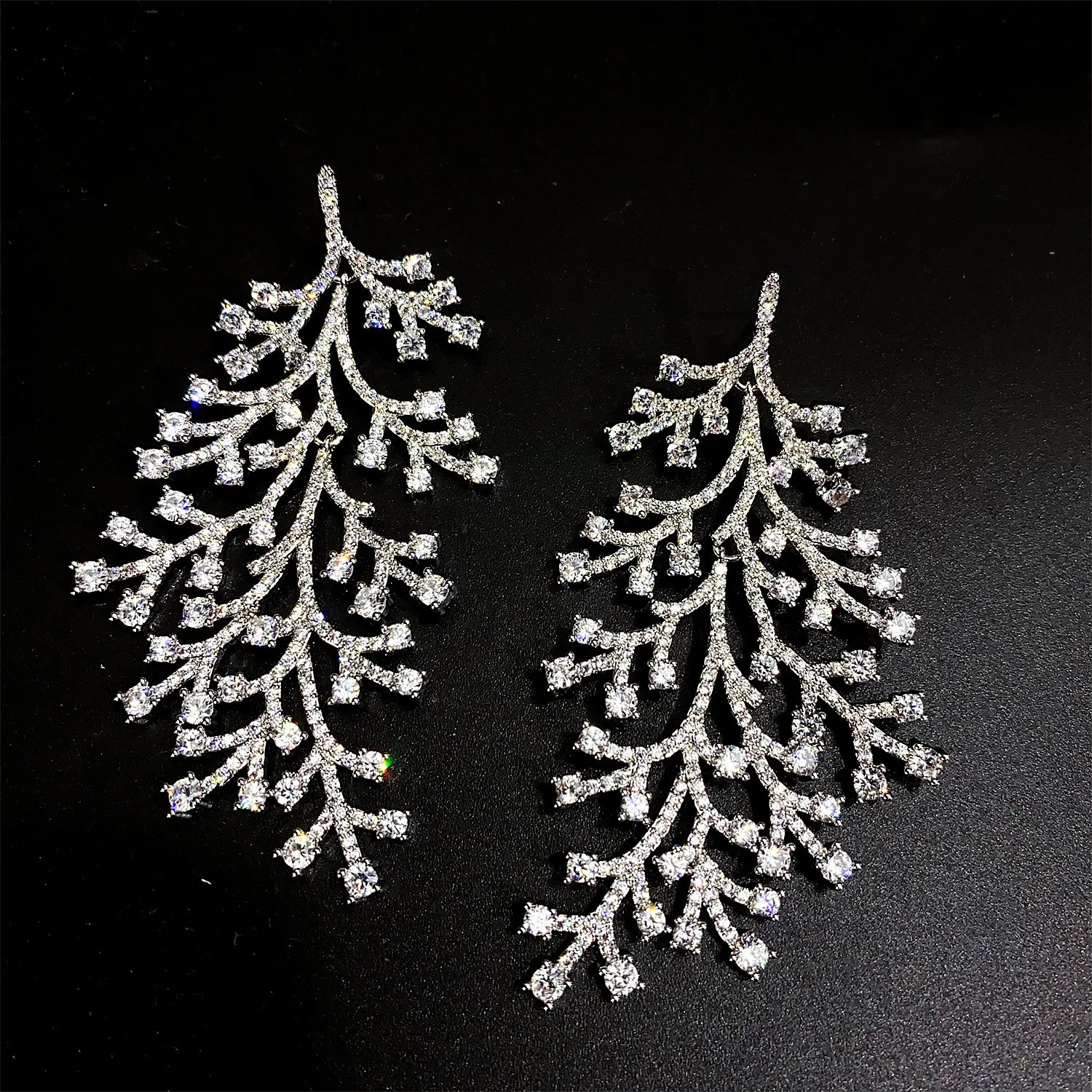 Orecchini Dendritic con messa a fuoco personalizzata dolce e fresco Set di gioielli super lucidi per le donne saudite Regali di nozze Banchetto per feste E179