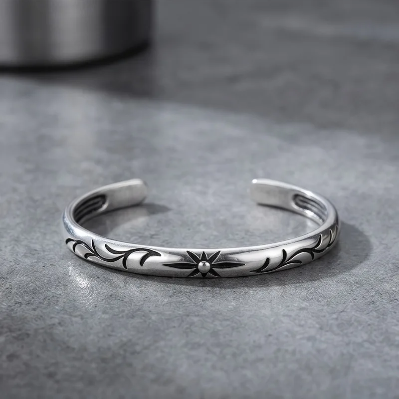 Kalen Vintage Edelstahl-Armreif für Herren, Gothic-Stil, für Damen, mit graviertem Buchstaben, Blumenmuster, verstellbarer Schmuck, Punk-Geschenk – Detail 8