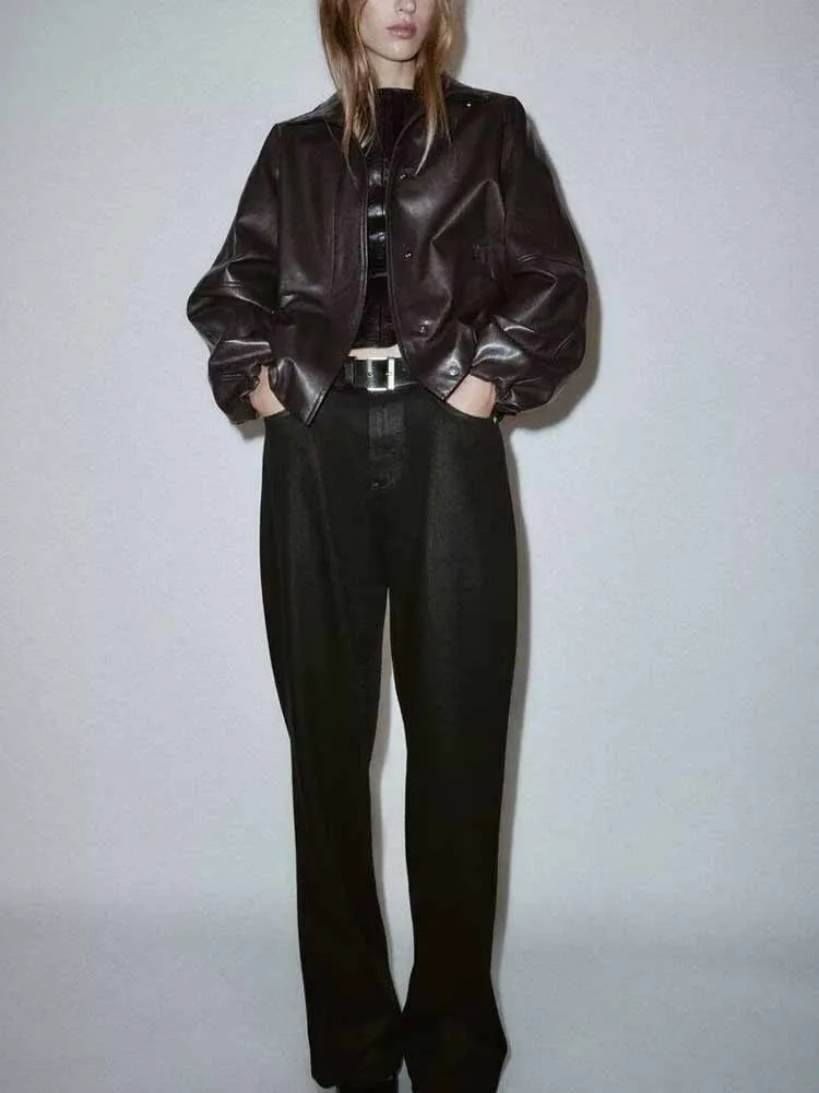 

European and American style winter new arrival fashionable women's versatile long-sleeved faux leather stand-collar jacket.