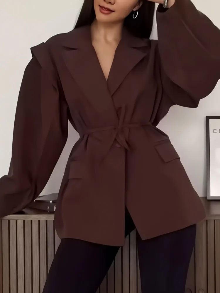 

HH Female Fashion Retro Blazer Long Sleeves Lapel Wide Shoulder Design Lace-up Single Buckle Autumn Loose Exaggerated Coats