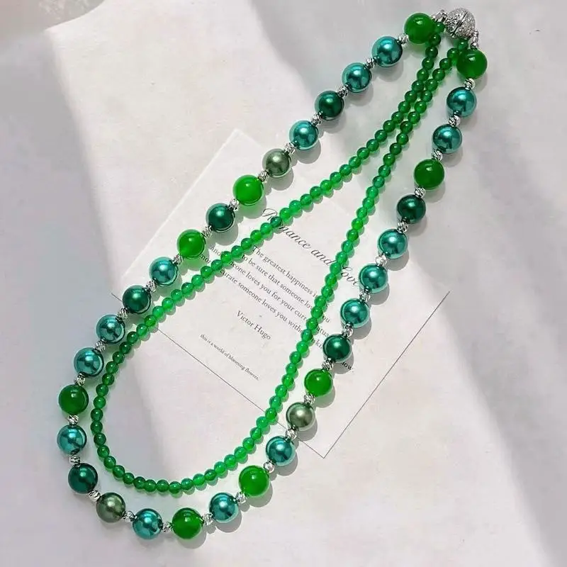 High-end natural chalcedony, Morandi-style peacock green multi-layered necklace with mixed-color shell pearls clavicle c