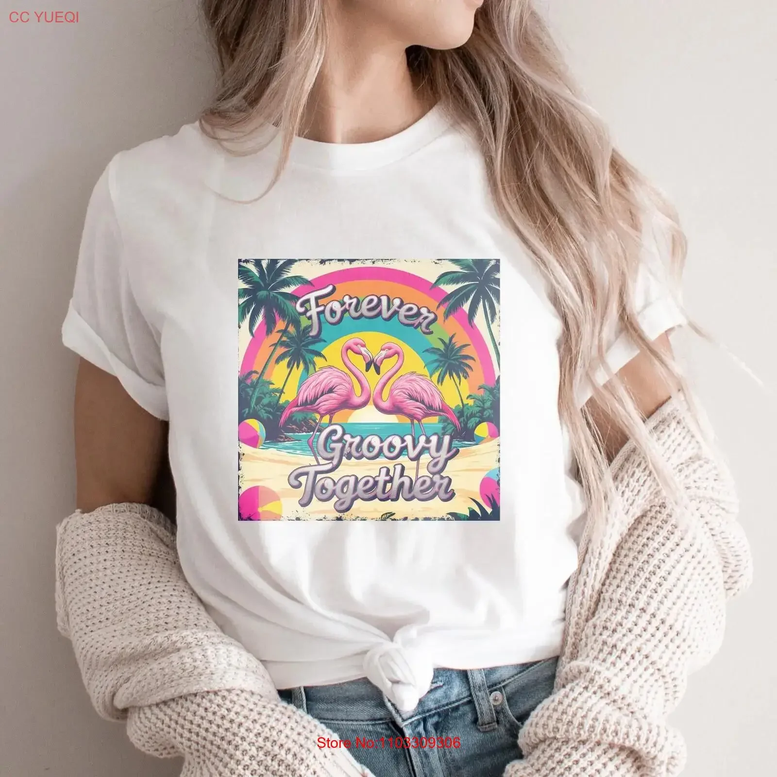 Camiseta Groovy Flamingo Forever Together Retro Beach Design Tropical Vintage Colorido Estilo Verão Lavado Casual