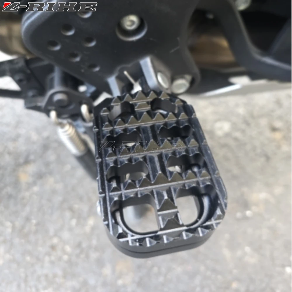 Motorcycle For Kawasaki Ninja ZX-9R ZX-10R ZX-10RR ZX-12R  ZX-14R ZZR1400 Front Footrest Adjustable Extend Foot Pegs Foot Rest