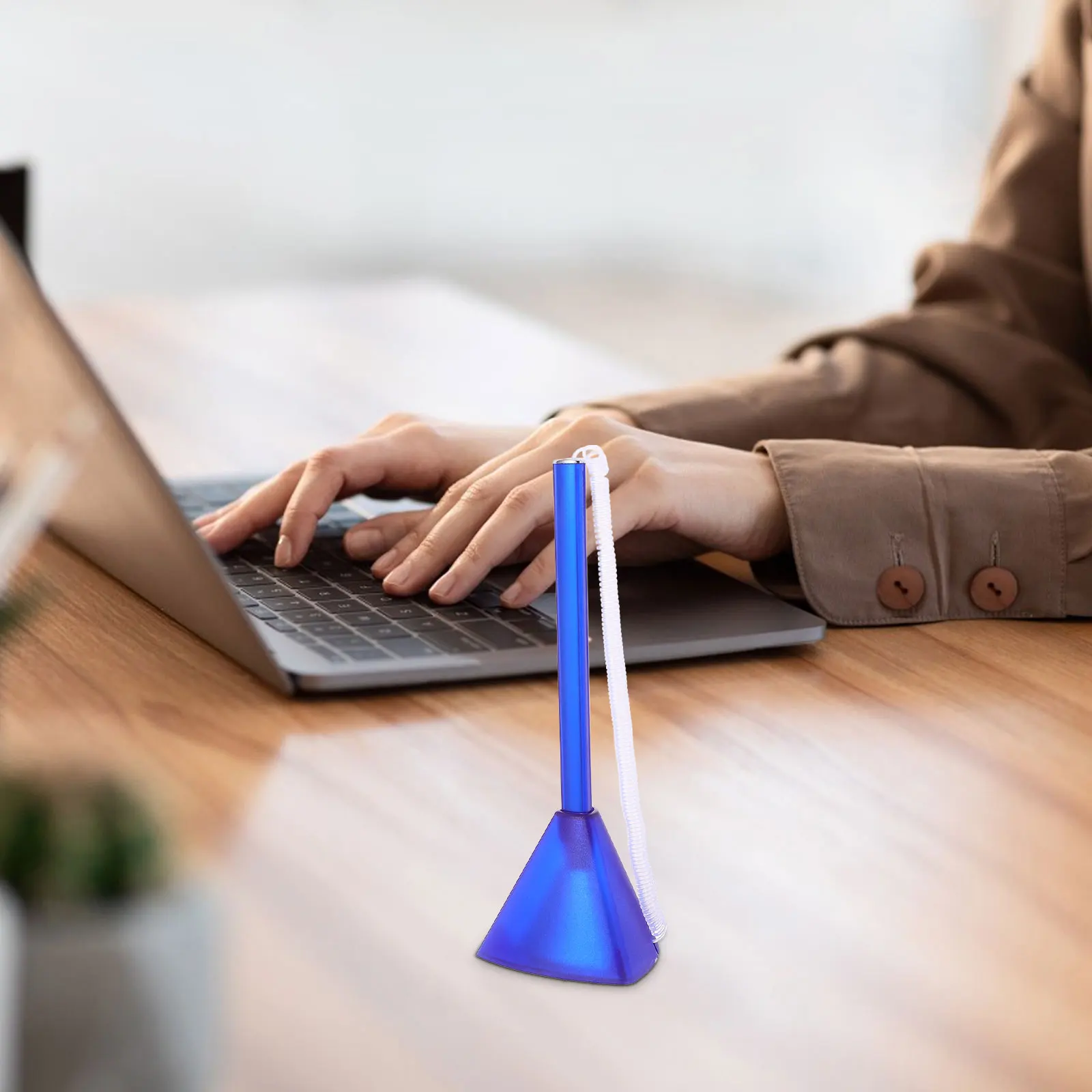 

Blue Secure Counter Pen Spring Chain Smooth Tip Stylish Ballpoint For Office School Home Desk Use