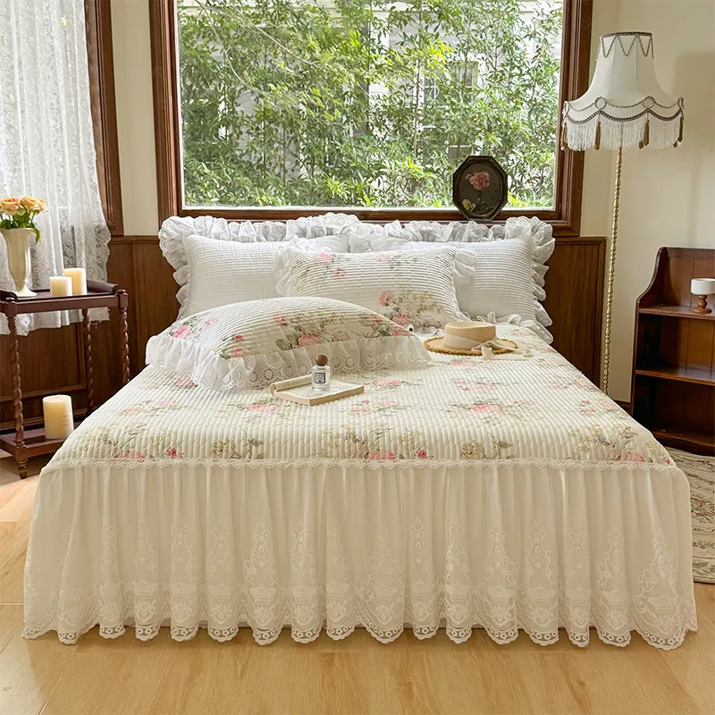 AIWINSURE-French Printed Cotton Bedspread, Queen King Size,  Retro Lace Bed Skirt, Floral Bed Cover, with 2 Pillow Cases