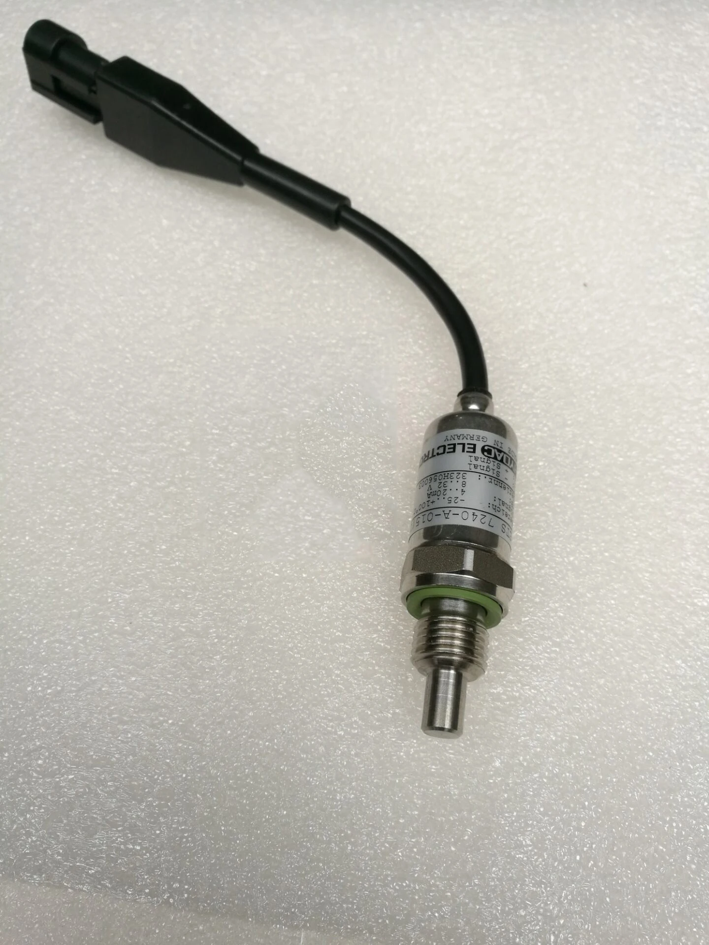 

For Hydraulic Oil Temperature Sensor 7240-A-015 SY135-8 SY215-8 SY235-8 High Quality