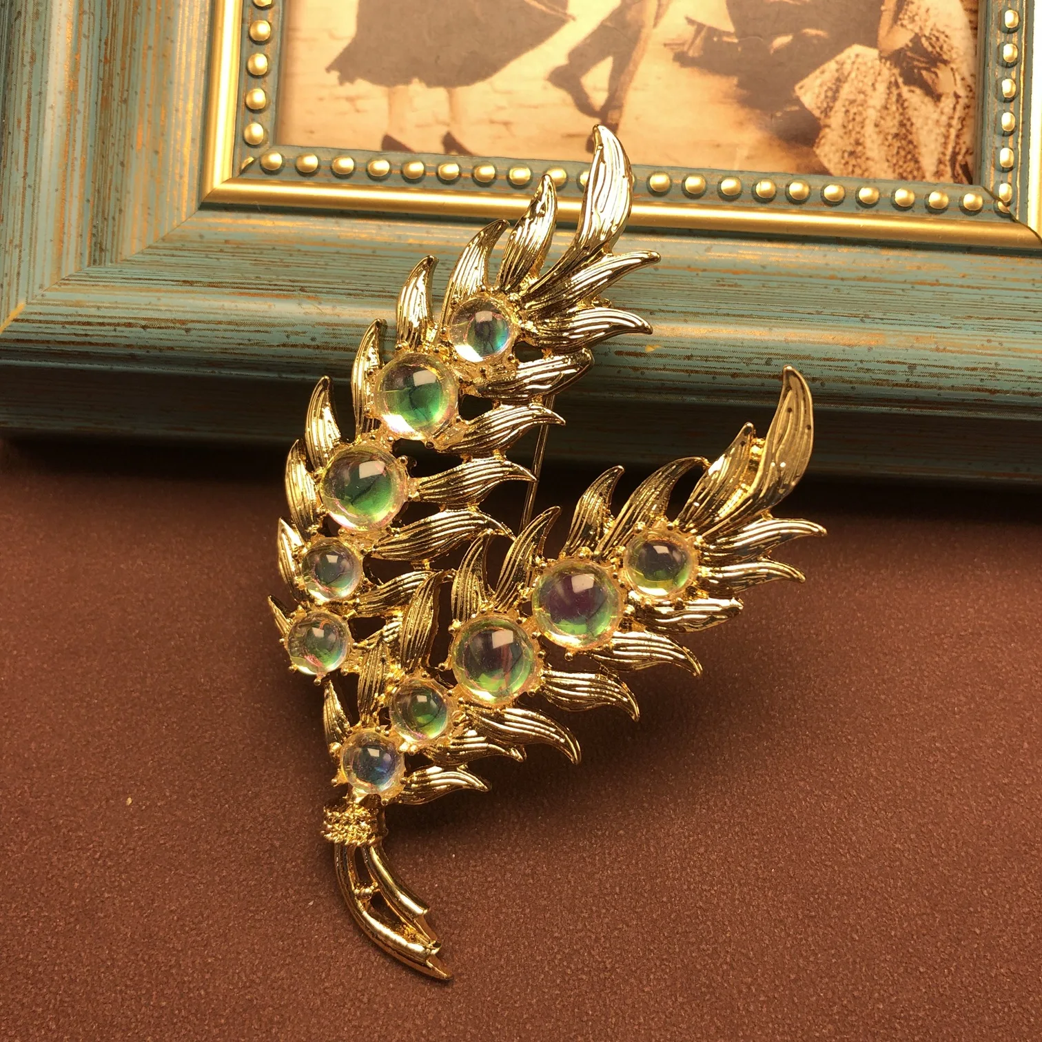 

wheat design ear-shaped brooch electroplated real gold versatile brooch