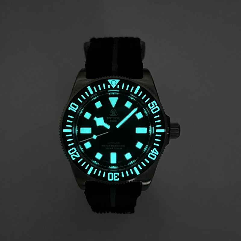 Imagem -04 - Tactical Frog v4 Fxd Titanium Ver Luminoso Automático Mecânico Luxo Bidirecional Bezel 20bar Bgw-9 Nh35