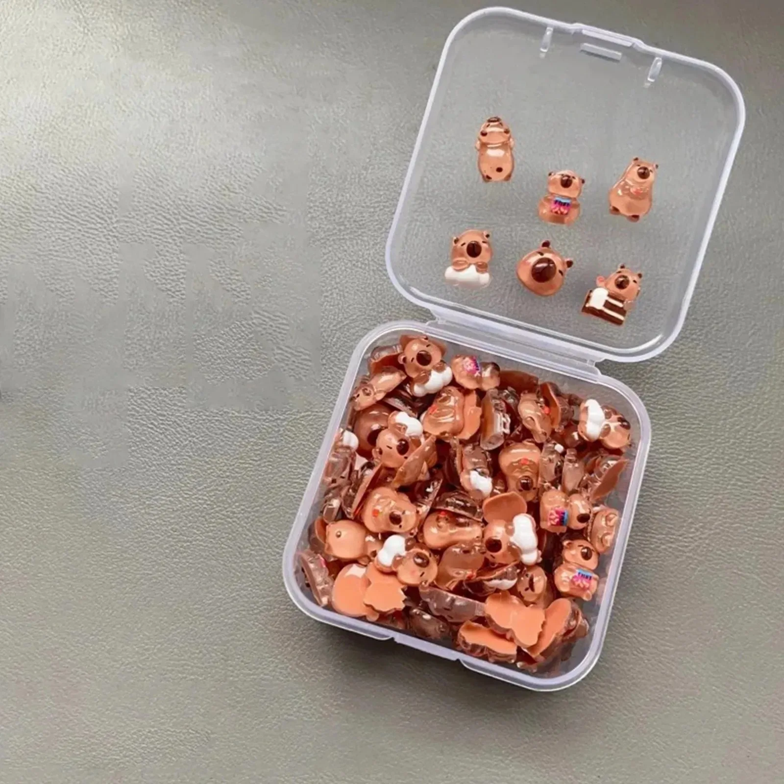 100 Stück Winzige Capybara Mini-Figuren Mini-Tierstatuen DIY Mikro-Landschaft Feengarten Desktop Heim-Deko Ornamente