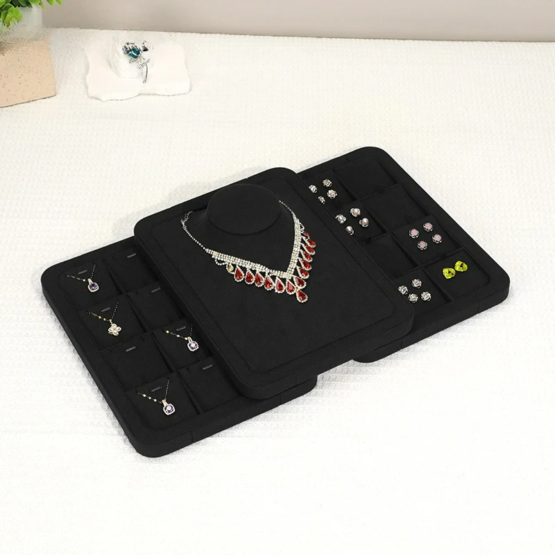 

Элегантный поднос для демонстрации украшений из микрофибры, черный, для демонстрации колье, колец и сережек.