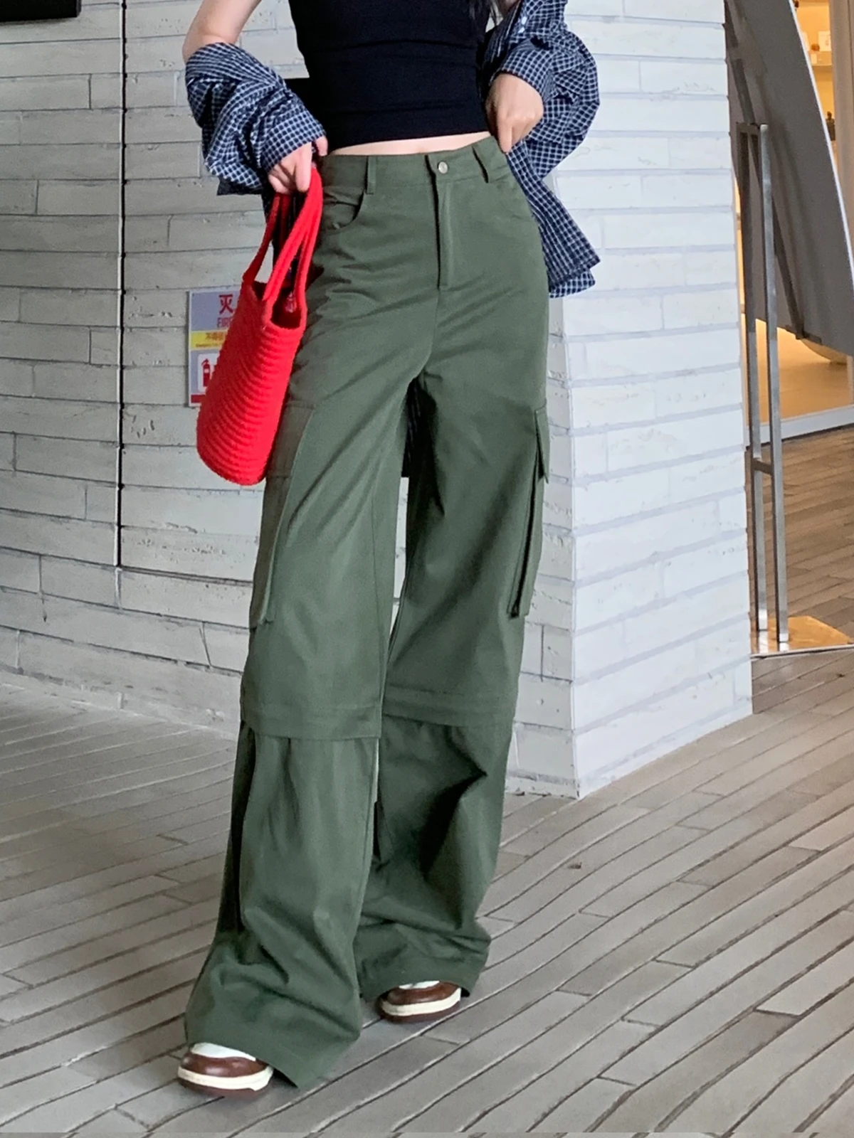 

ZHISILAO New Pocket Cargo Pants Women Casual Green Wide Leg High Waist Straight Full Length Trousers Spring Summer 2025