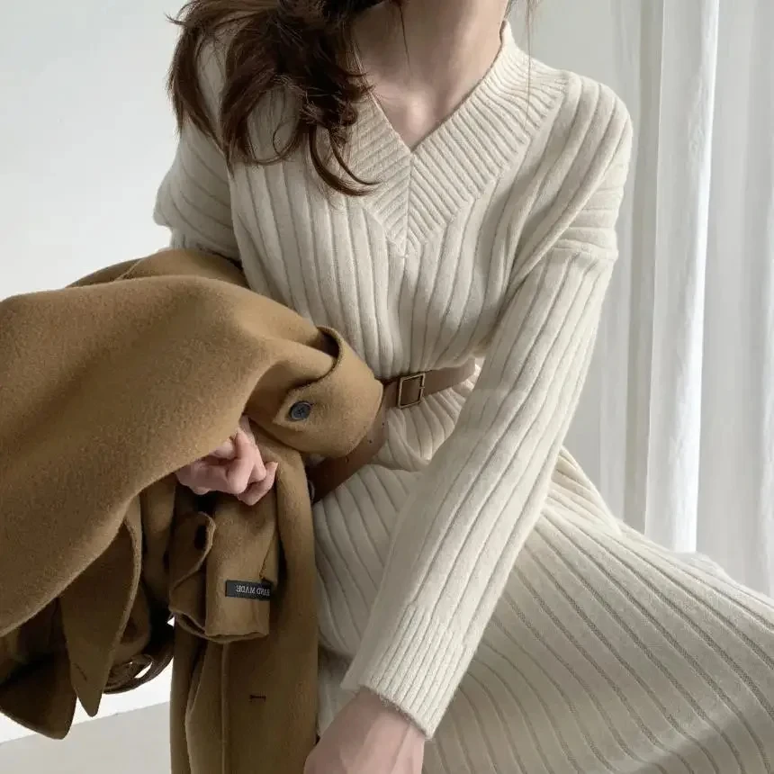 

Autumn Winter Thickened Knitted V-Neck Dress Women's Midi Length Over-Knee Base Layer Sweater Dress Warmth Fashionable
