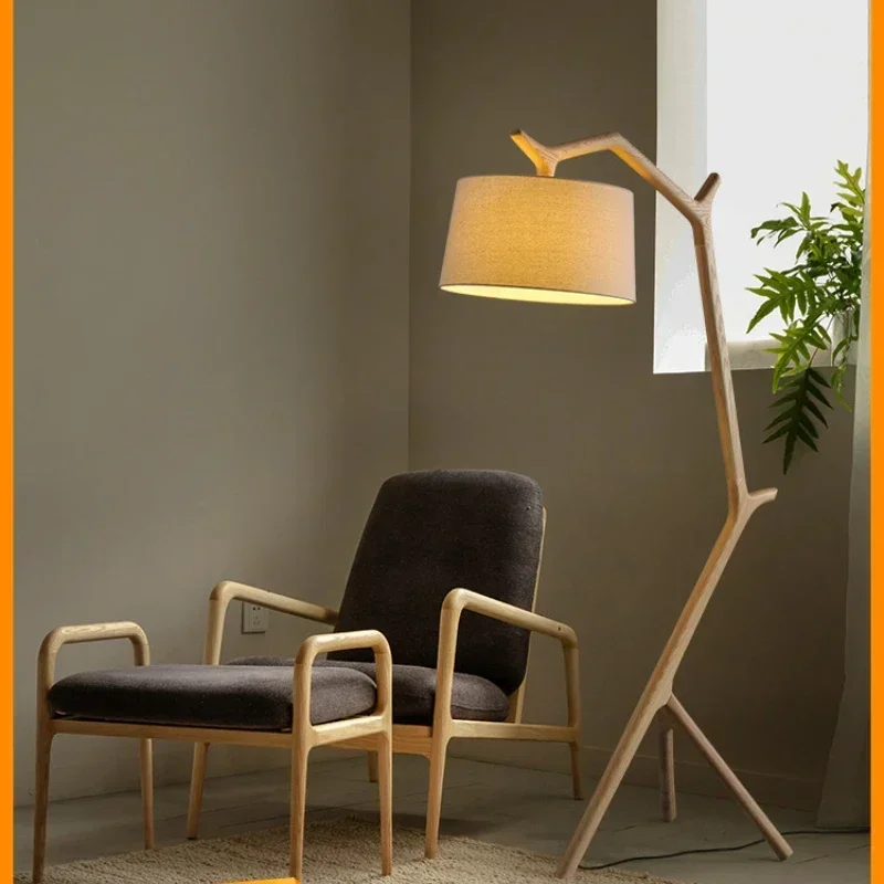 

Floor lamp living room bedroom Japanese-style quiet wind log wind solid wood creative Zhongshan