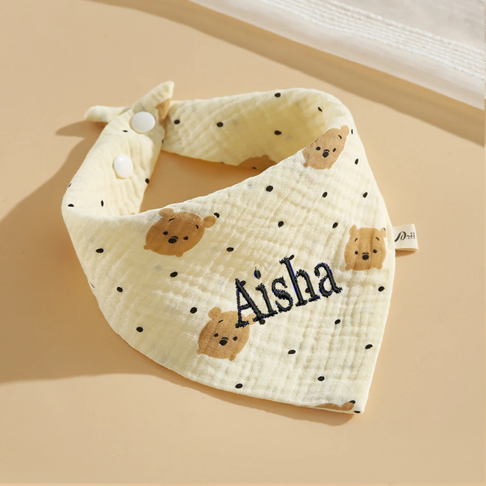 Personalizado Ins Cotton Triangle Scarf, Baby Gaze Bib, Neonatal Anti Spitting Saliva Toalha, Babador dos desenhos animados com nome, Saco de presente