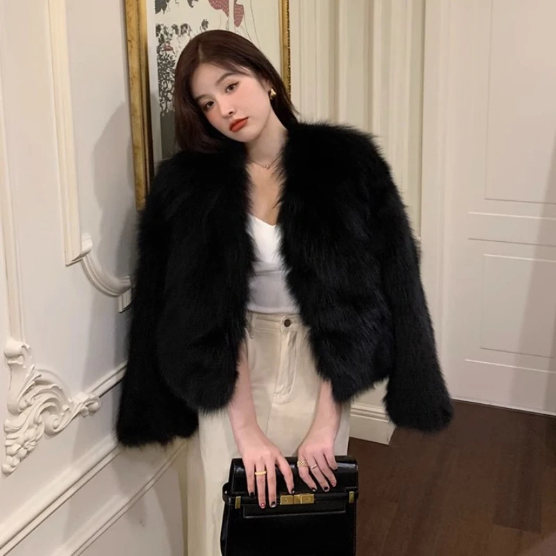 

2025 Women's Fashion Black Faux Fox Fur V Neck Coat Stylish Slimming Korean Trendy Oversized Warm Jacket