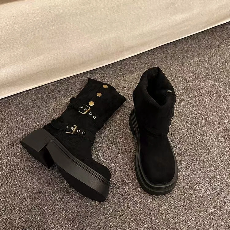 2026 New British Style Biker Ankle Boots, 2-Way Wear Suede ，Retro Stylish Footwear for Daily Street Wear