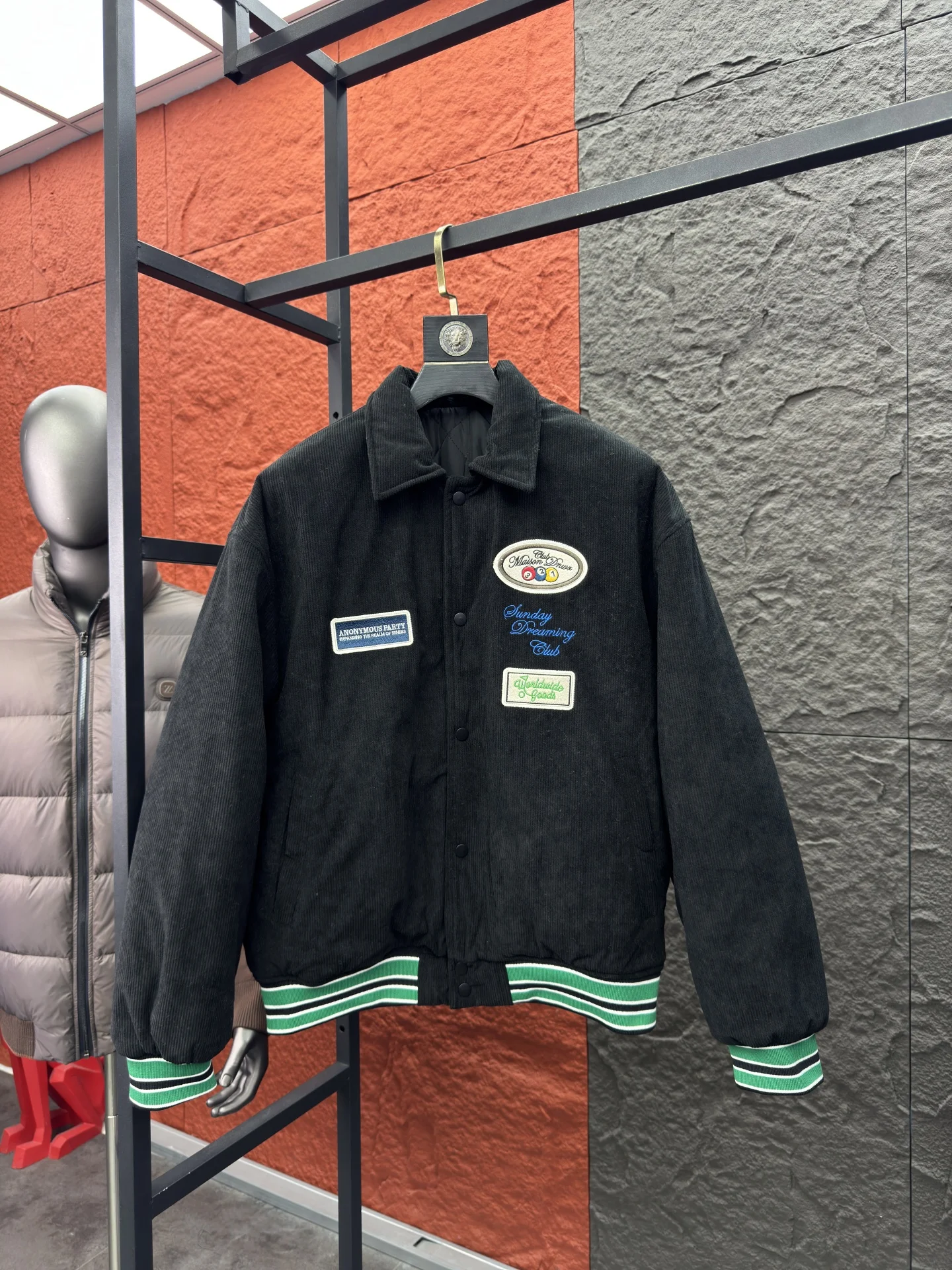 Svip American Sle سروال قصير البيسبول القطن Jaet الخريف الشتاء بدوره إلى أسفل طوق التطريز الطيران الدافئة معطف القطن عادية...