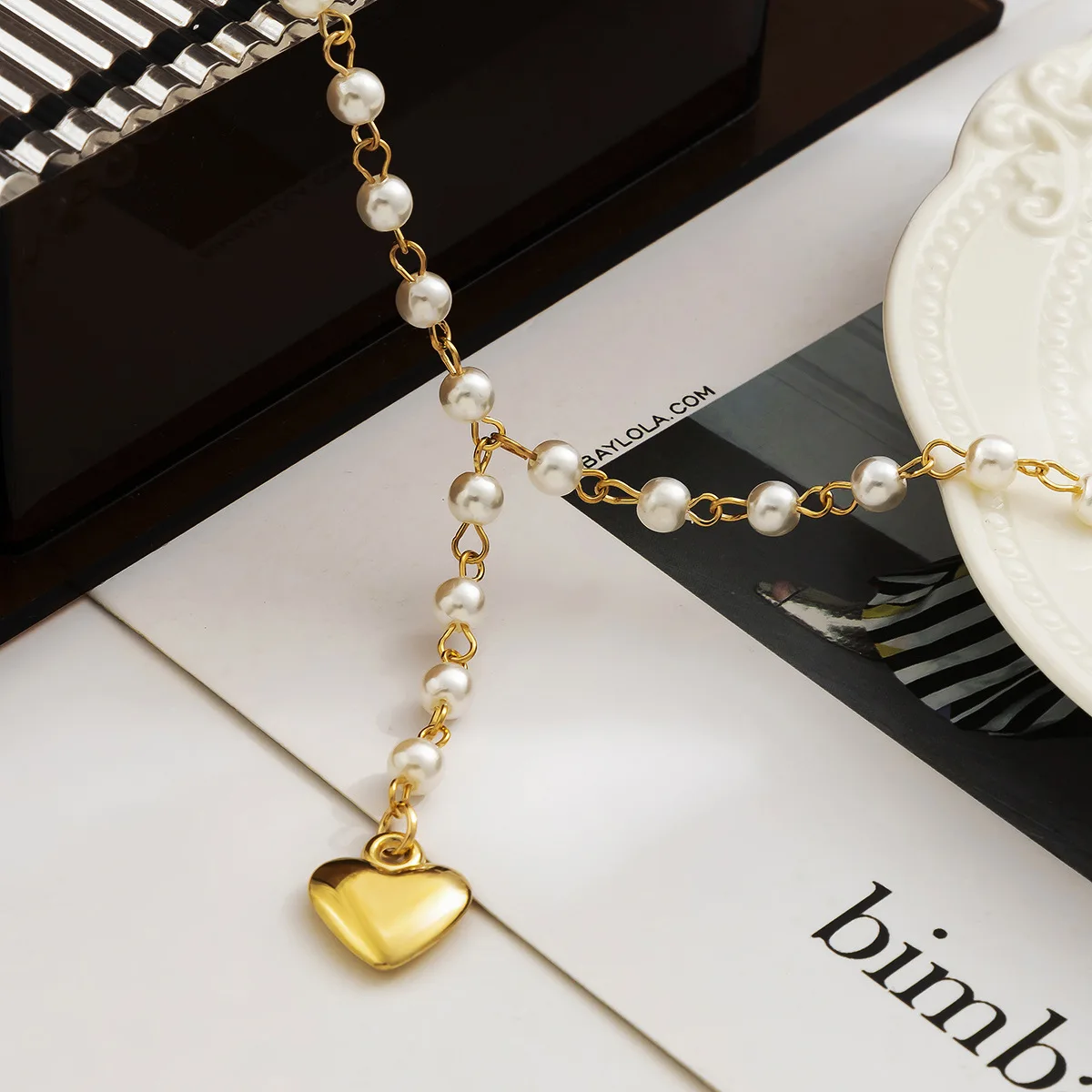 Vintage Simple Metal Heart Pendant Necklace Women 2022 New Imitation Pearl Beaded Necklaces Girls Charm Fashion Wedding Jewelry